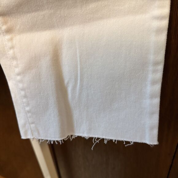 NEW Distressed High-Rise 5 Button Fly Straight Leg Raw Hem Jeans size 16 White - Picture 5 of 10